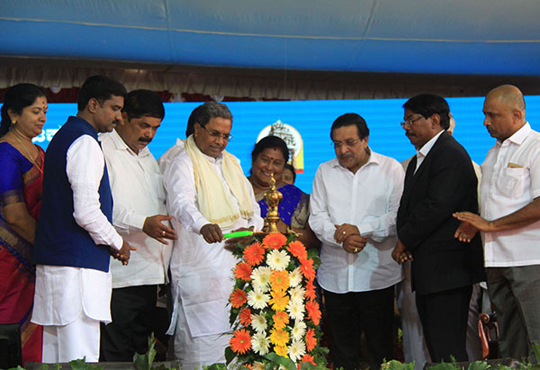 ಬಿಜೆಪಿ ಮಾತುಗಳು ಭೂತದ ಬಾಯಲ್ಲಿ ಭಗವದ್ಗೀತೆ ಬಂದಂತೆ: ಮುಖ್ಯಮಂತ್ರಿ ಸಿದ್ದರಾಮಯ್ಯ